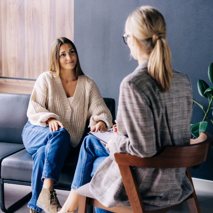 english speaking psychologist